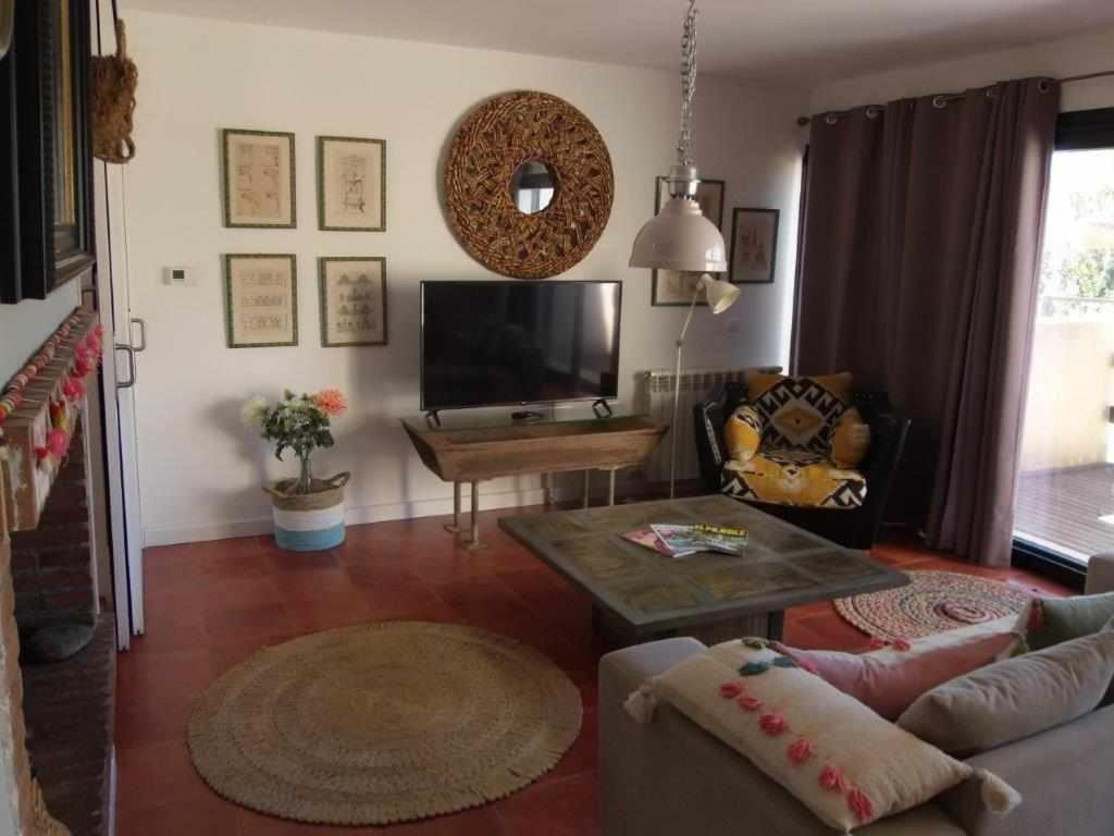 Casa Iona Chalet Adosado Con Vistas A La Montana 纳瓦雷东达德格雷多斯 外观 照片
